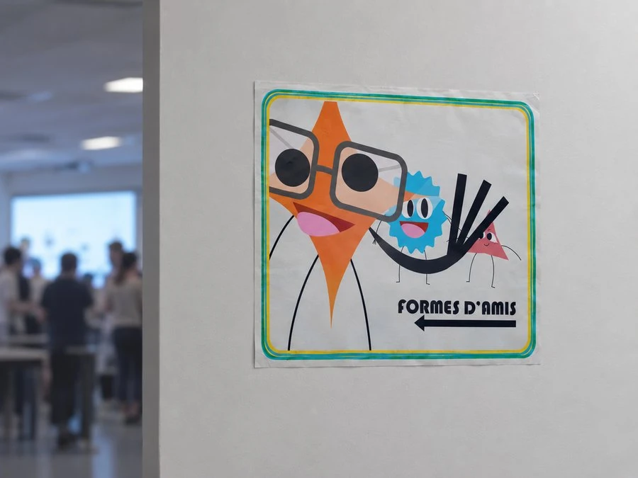 Formes d'Amis — signalétique affichée dans un couloir des Gobelins